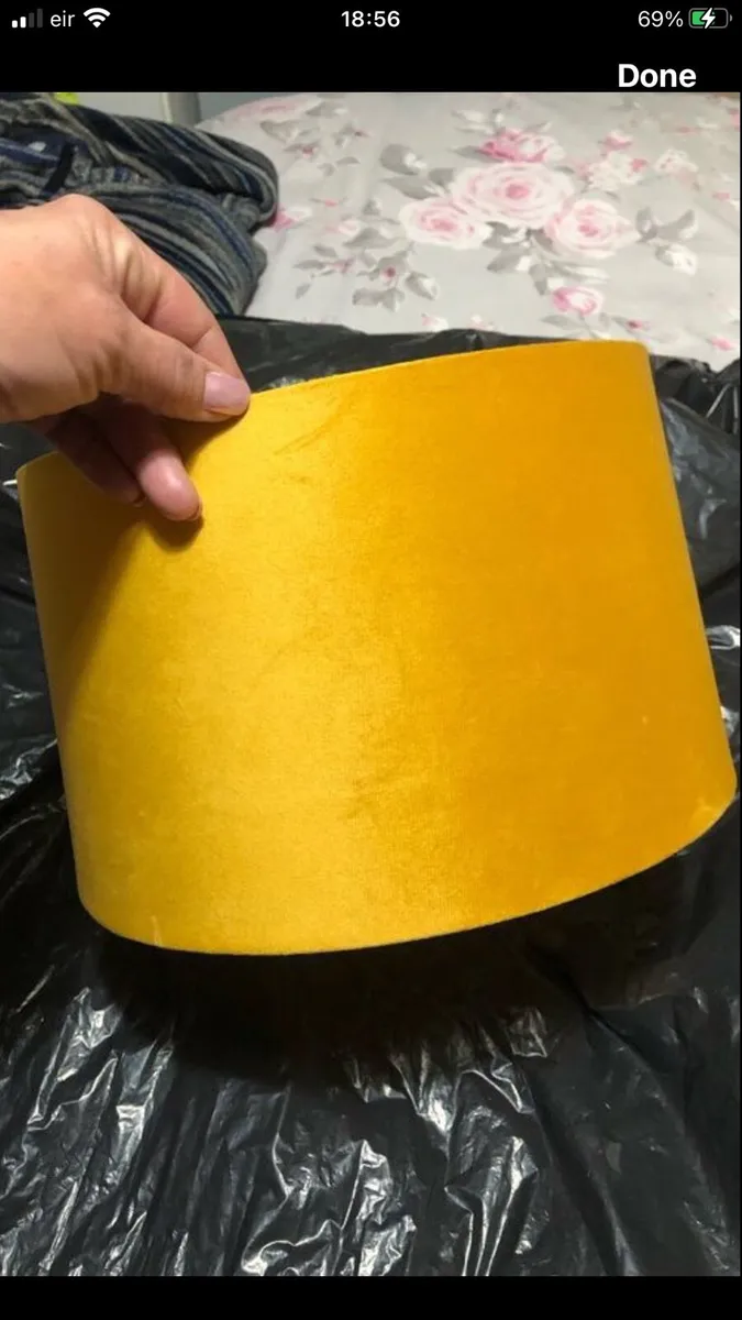 Lamp shade €3 - Image 2