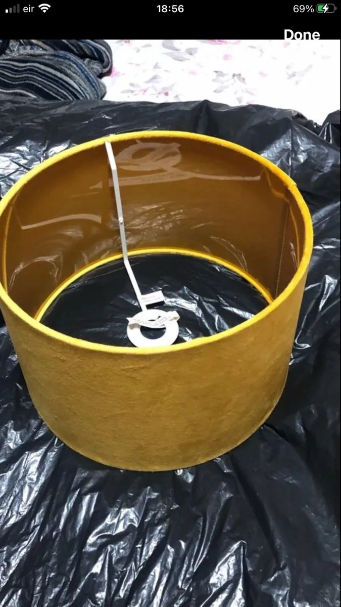 Lamp shade €3 - Image 3
