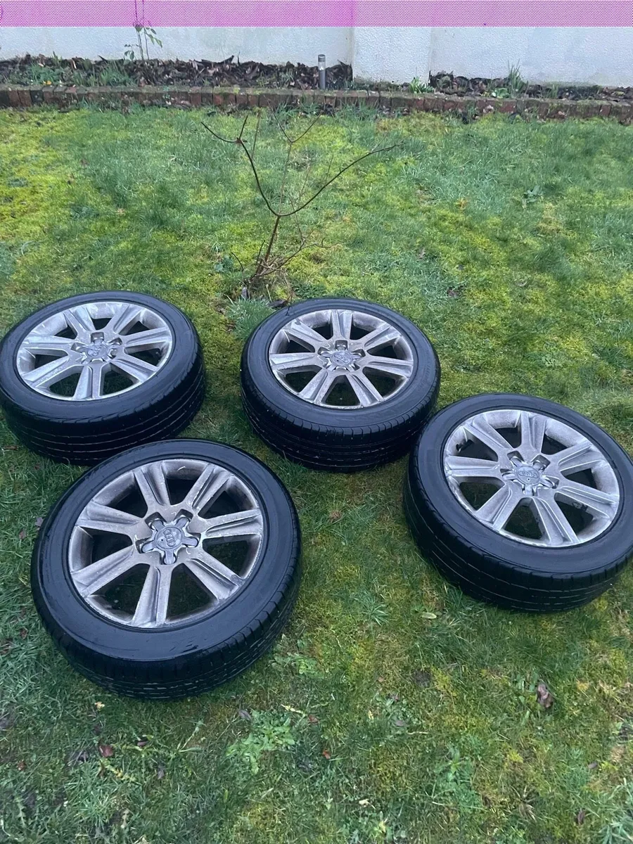 Audi a4 17 inch wheels - Image 1