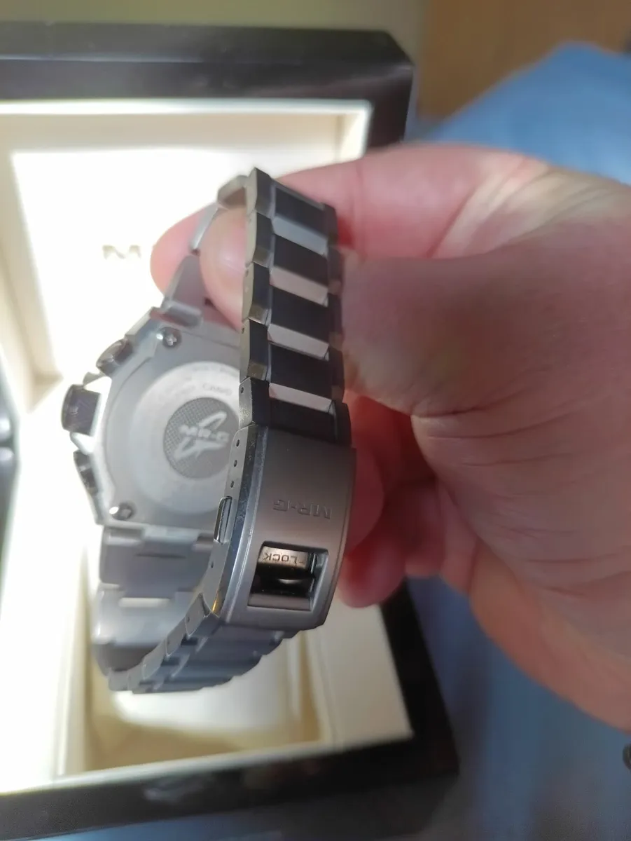 Mr G G-Shock watch - Image 3