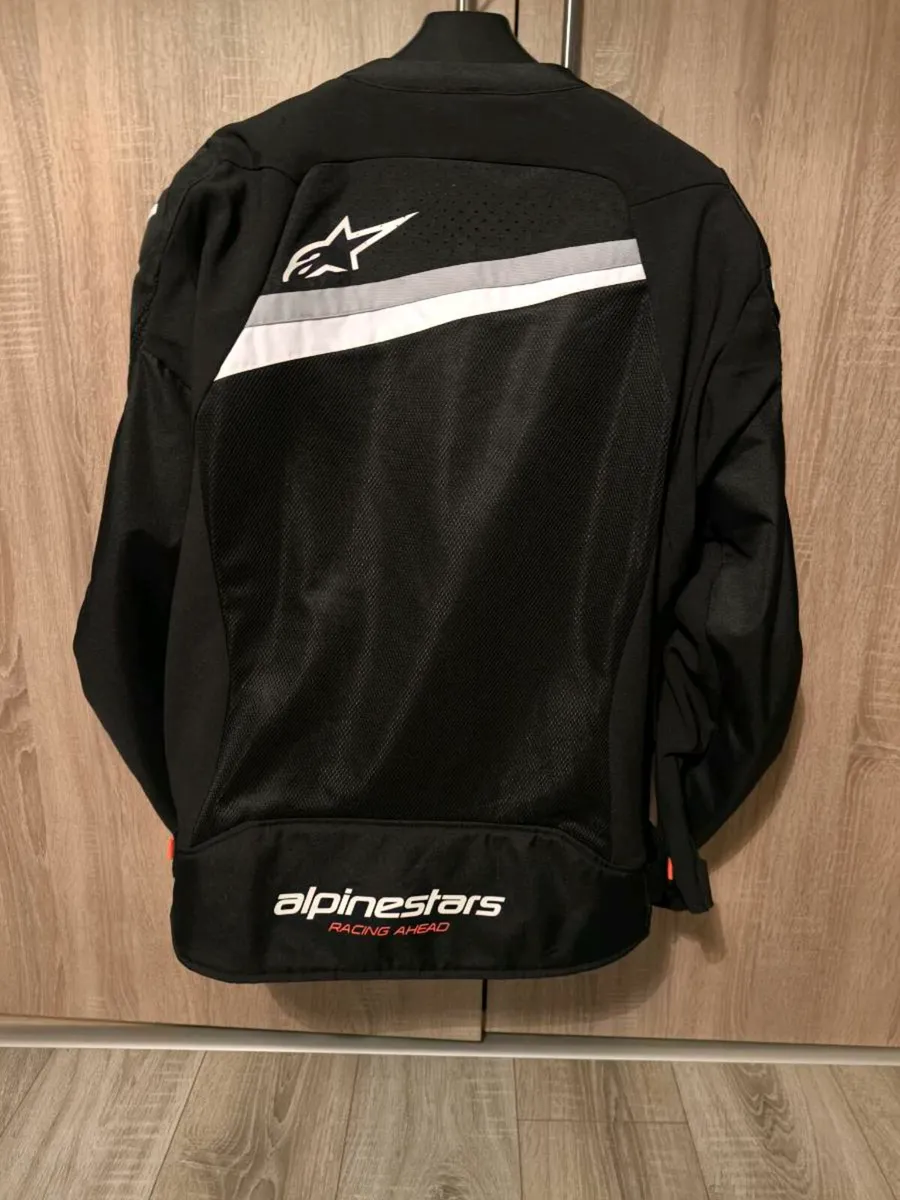 Alpinestars motorcycle jacket, not rst - Image 2