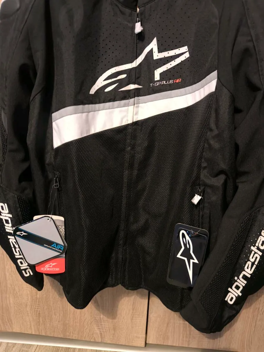 Alpinestars motorcycle jacket, not rst - Image 4