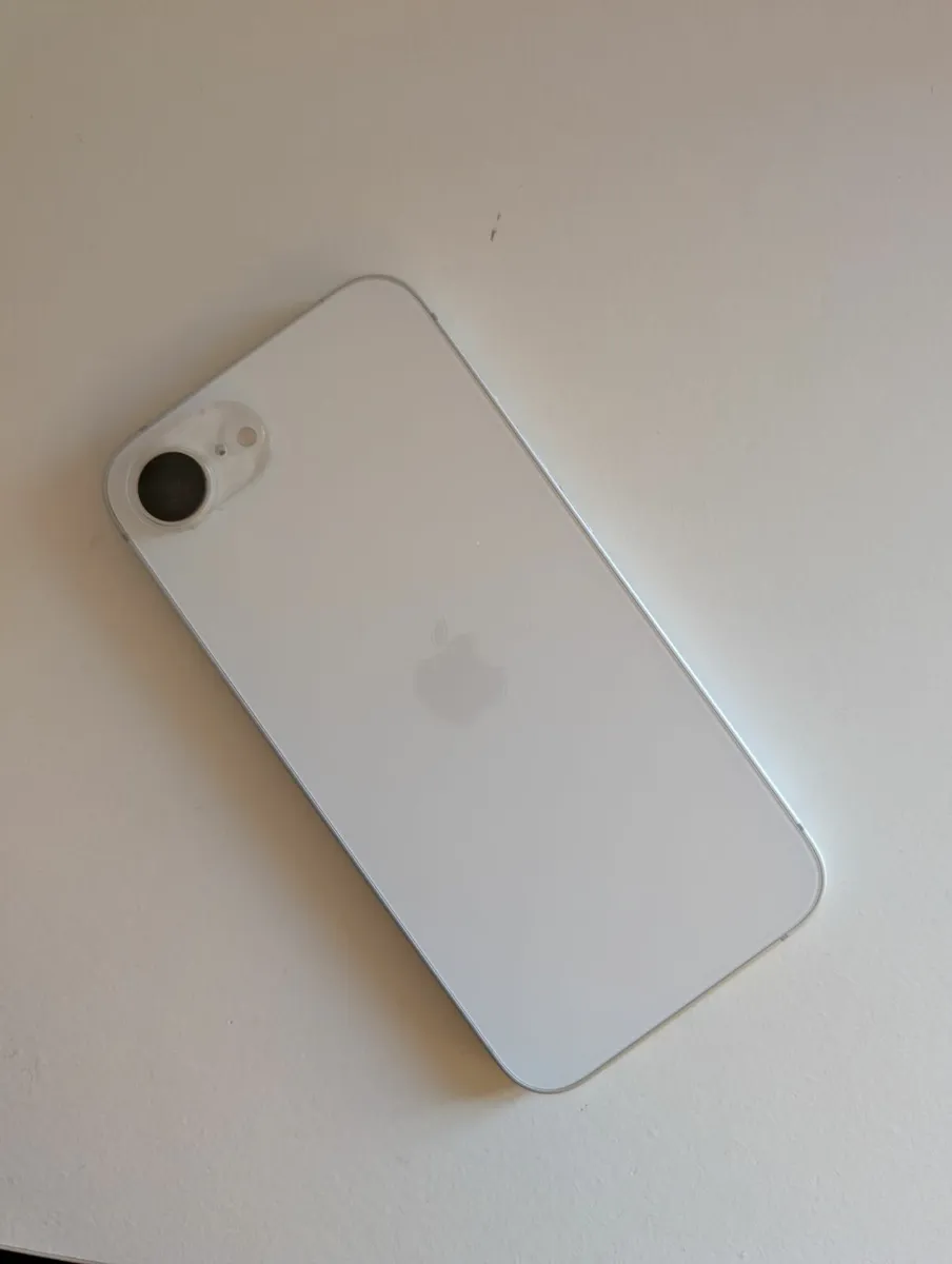 iPhone 16e - White - As New Condition - Image 2