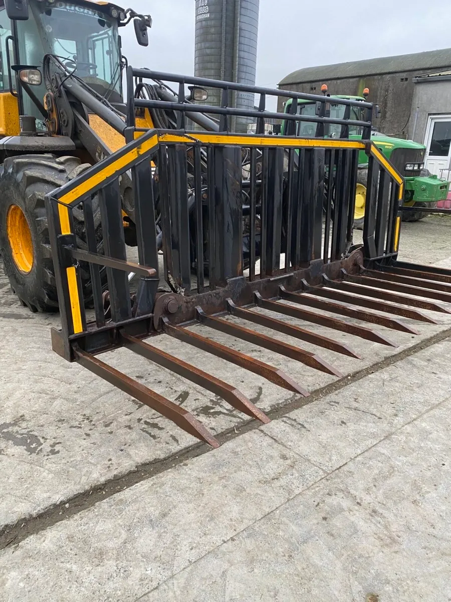 Tighe silage rake - Image 3