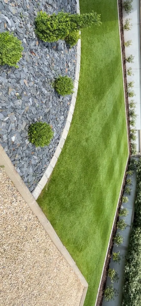 Husqvarna 405x robotic lawnmower - Image 3