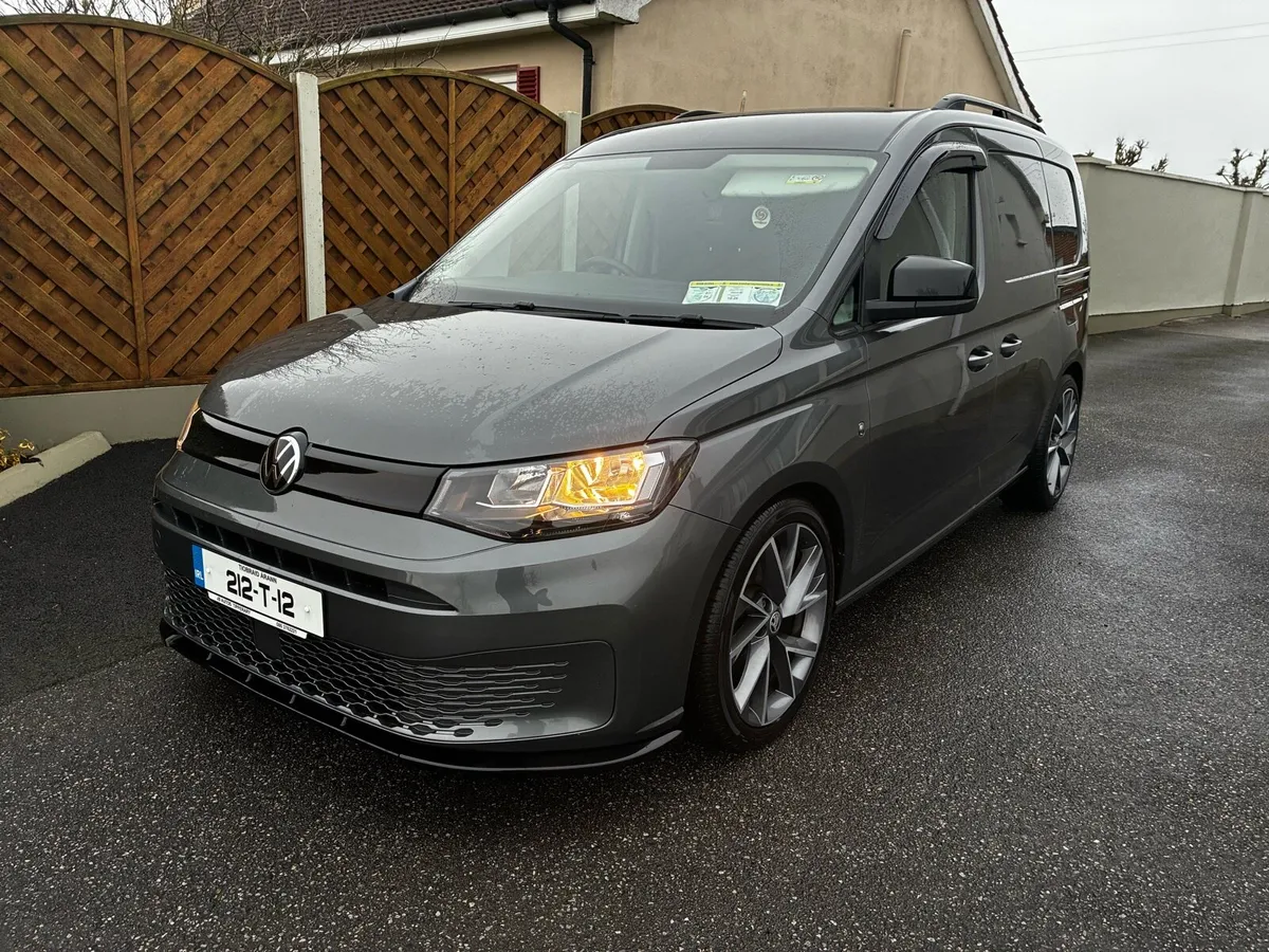 2021 Volkswagen Caddy Cargo - Image 2