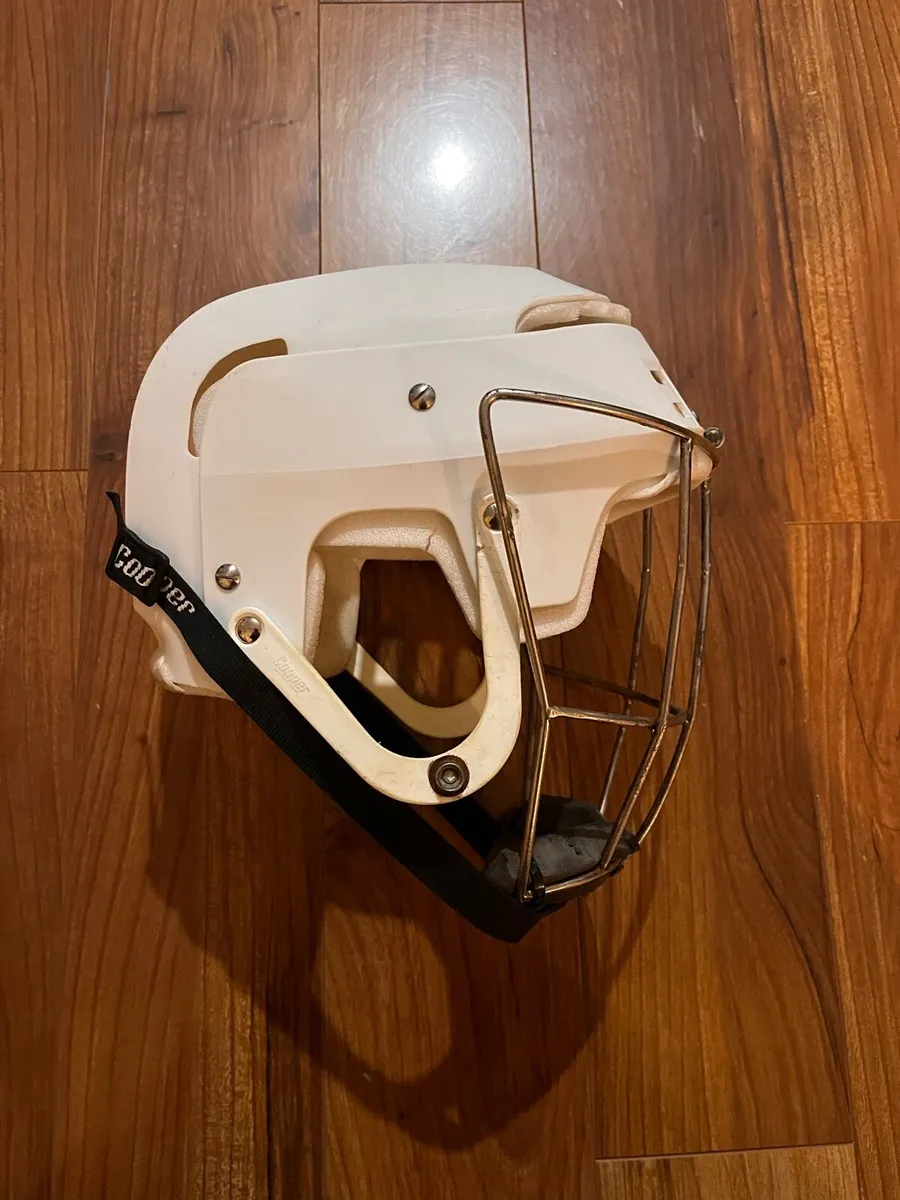 Oldstyle cooper hurling helmet - Image 3