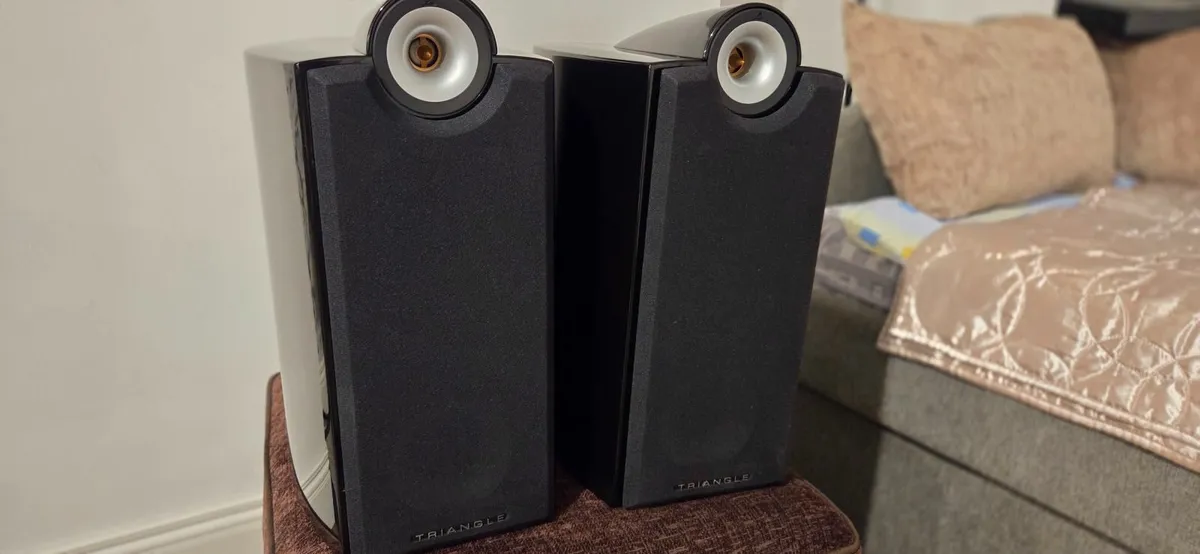 Triangle Theta Signature - Image 2