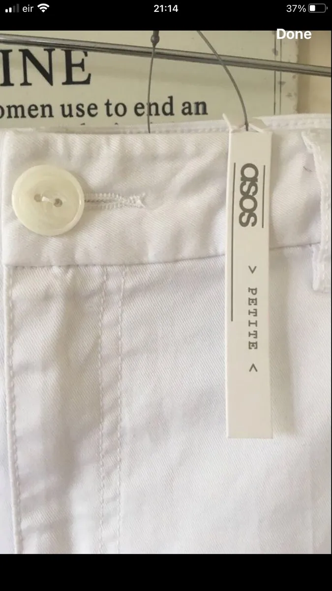 Ladies BNWT trousers size 8 €10 - Image 3