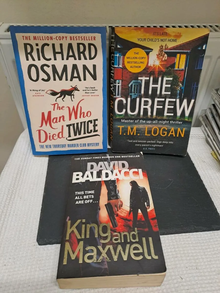 Various fiction books bargain - Image 4