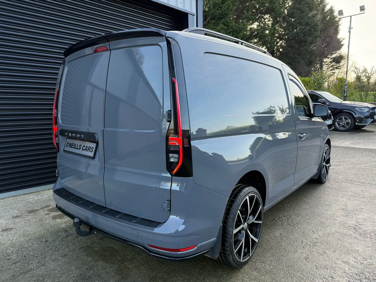 2023 Volkswagen Caddy Cargo Edition 2.0 TDI DSG - Image 4