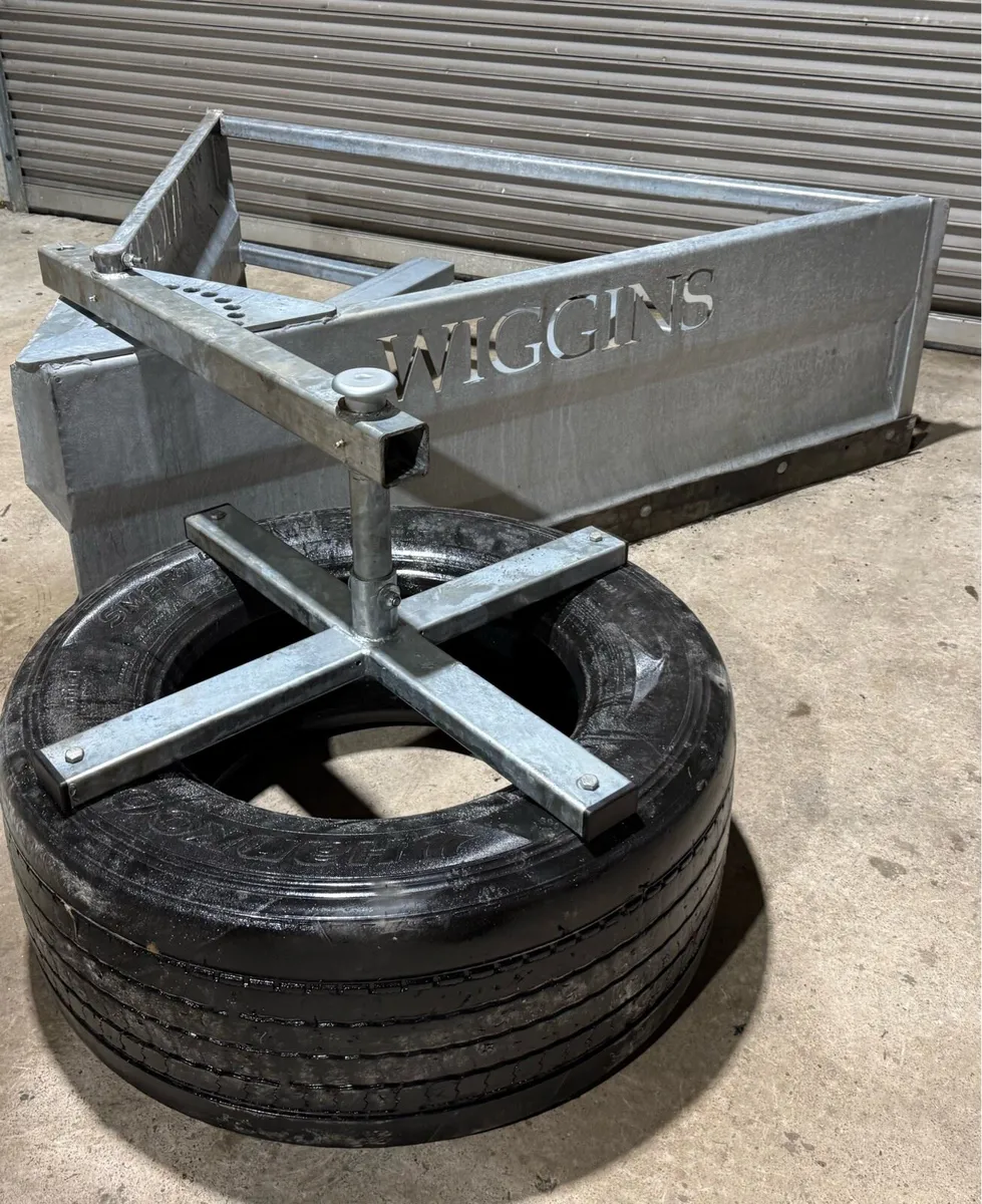 Silage wedge pusher - Image 1