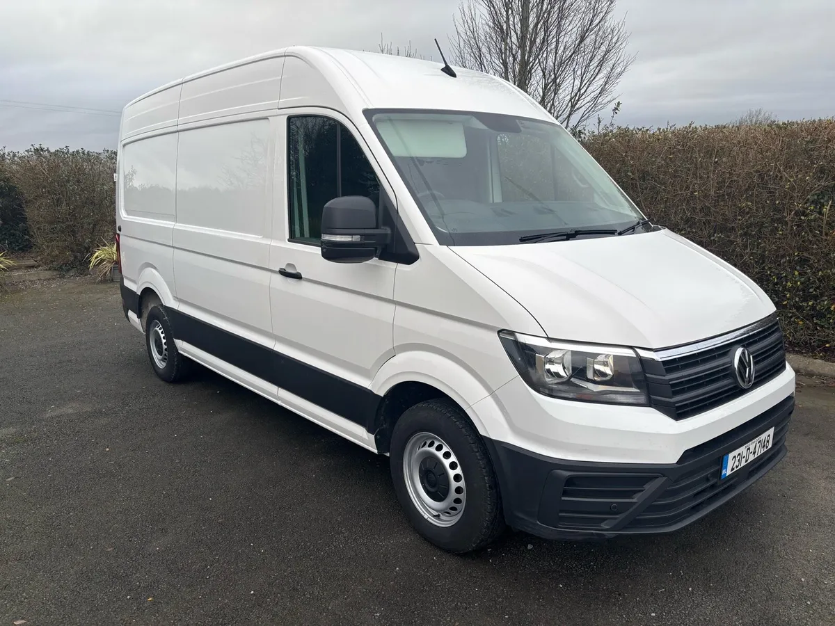 (231) Volkswagen crafter Trendline 2023 - Image 1