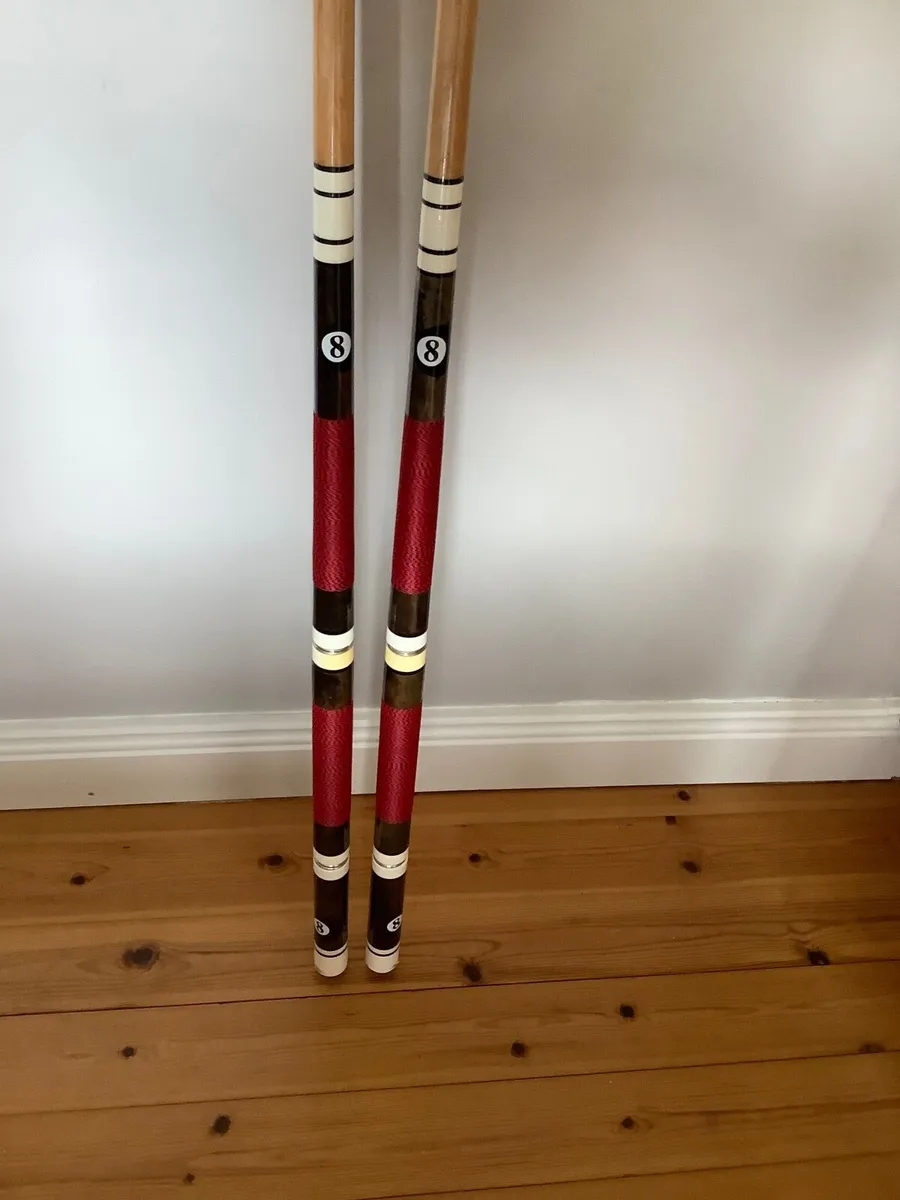 Pool cues - Image 4