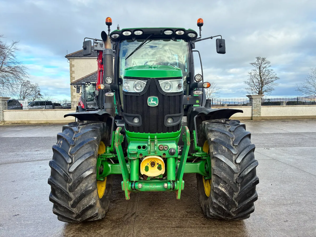 John Deere 6190R - Image 4