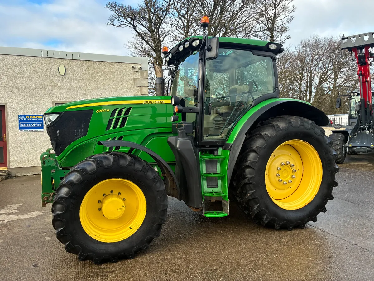 John Deere 6190R - Image 1