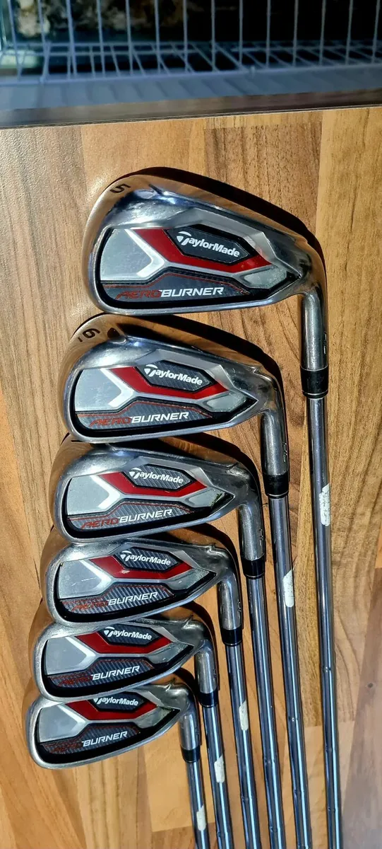 Taylormade Aeroburner Irons - Image 2