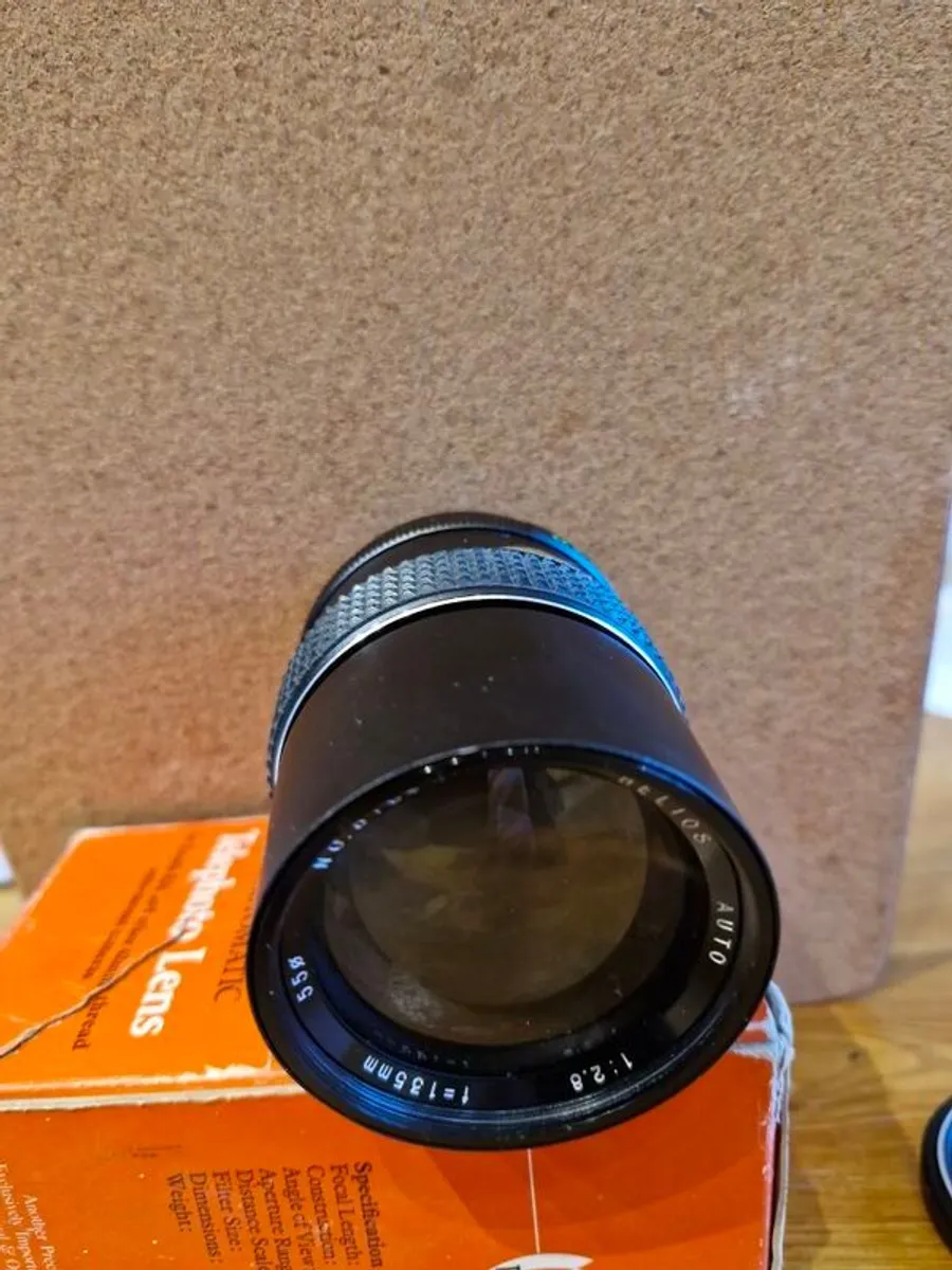 Helios Telephoto Lens. 135mm Automatic - Image 4