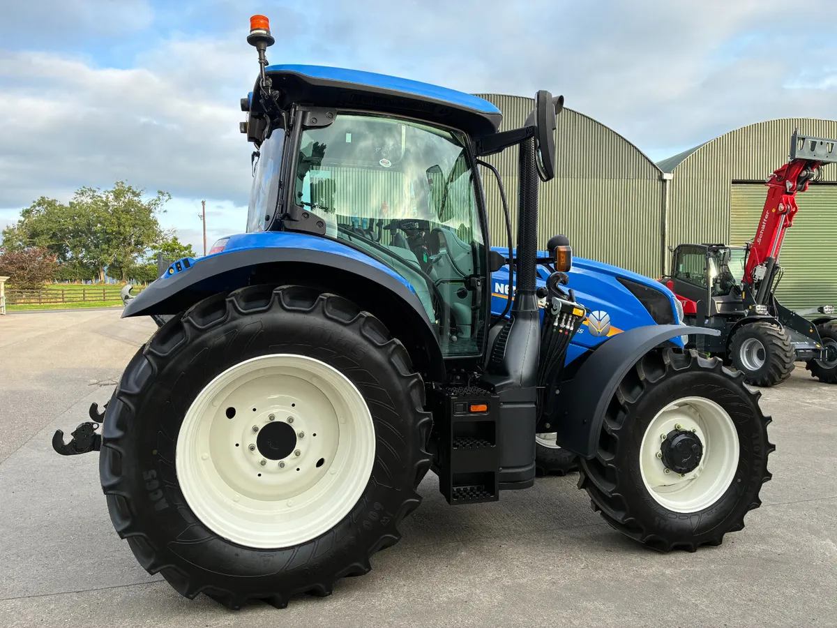 New Holland T6.155 - Image 3