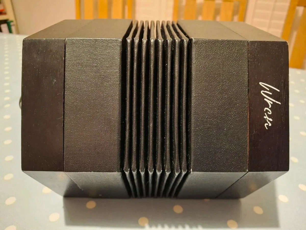 Wren Concertina - Image 1