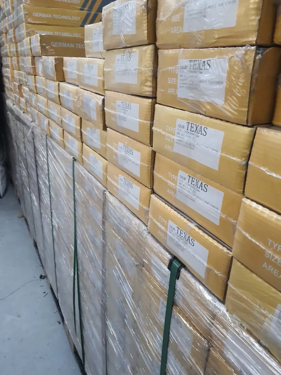 7mm,8mm & 12mm Laminated Flooring FREE DELIVERY - Image 1