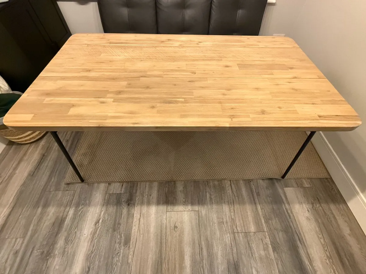 Kitchen Table - Image 1