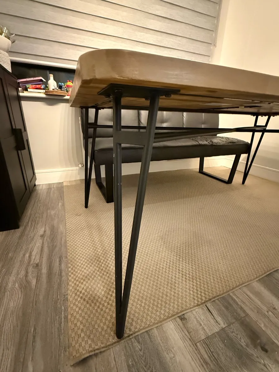 Kitchen Table - Image 2