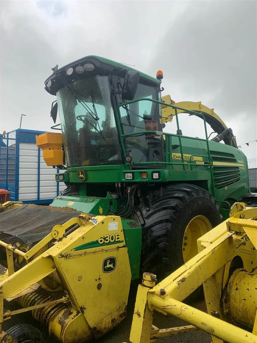 2010 7450 PRO DRIVE JOHN DEERE - Image 1