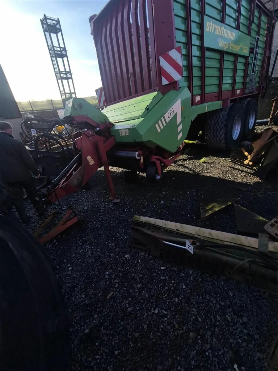 2014 STRAUTMAAN 3401 - Image 4