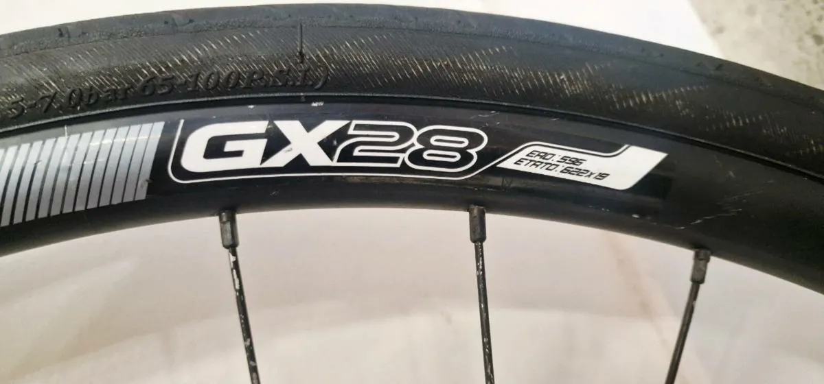 Giant GX28 wheelset - Image 2
