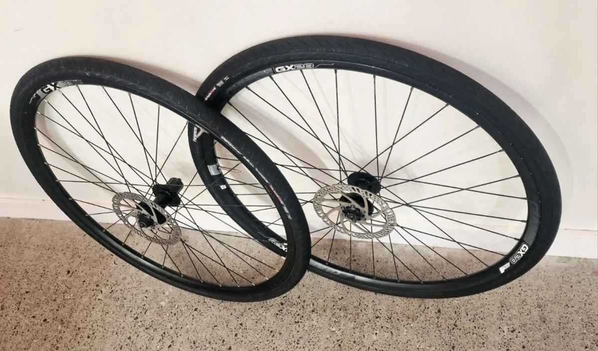 Giant GX28 wheelset - Image 3