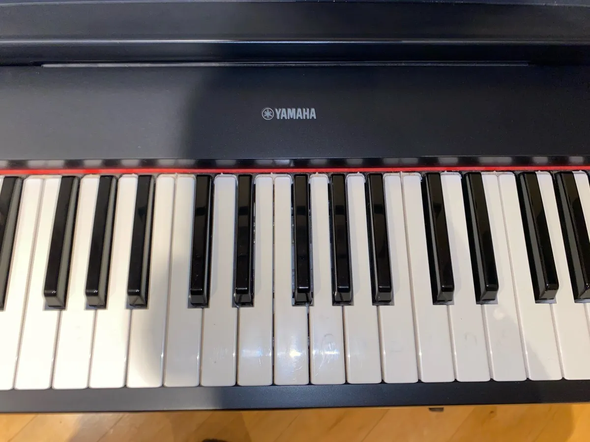 Yamaha Piaggero NP-31 Digital Piano – Excellent Co - Image 3