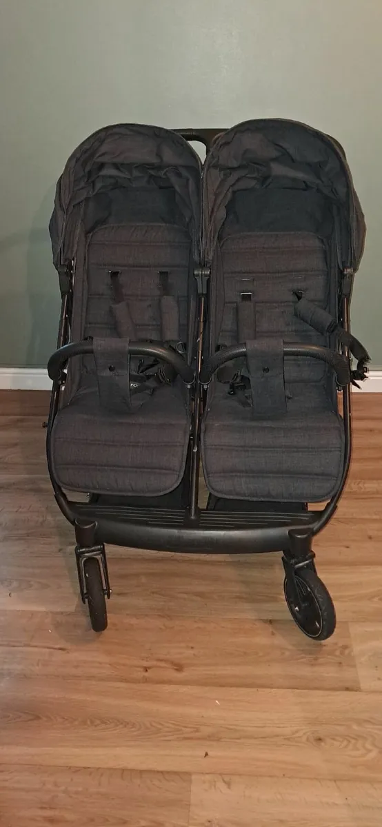 Baby buggies - Image 1