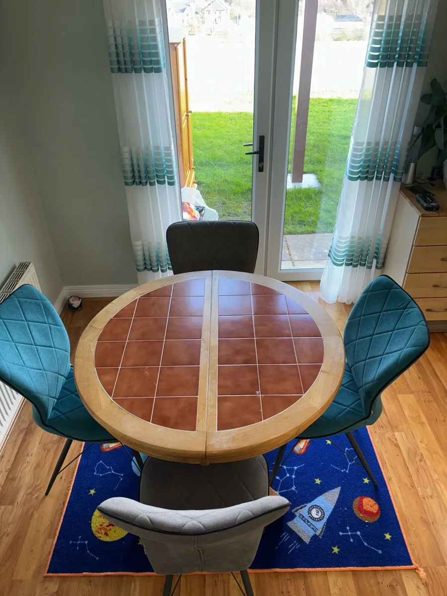 dining table - Image 2