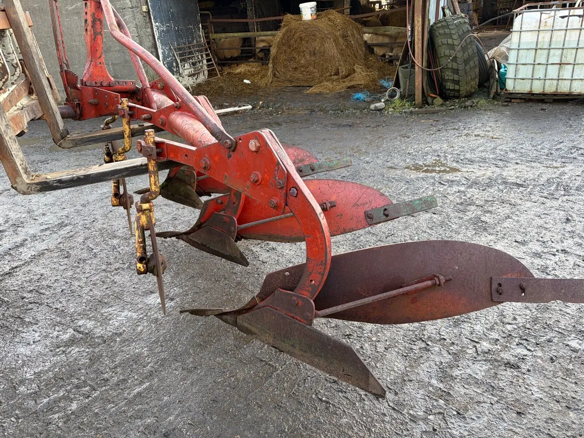 Kverneland 3 furrow plough - Image 3