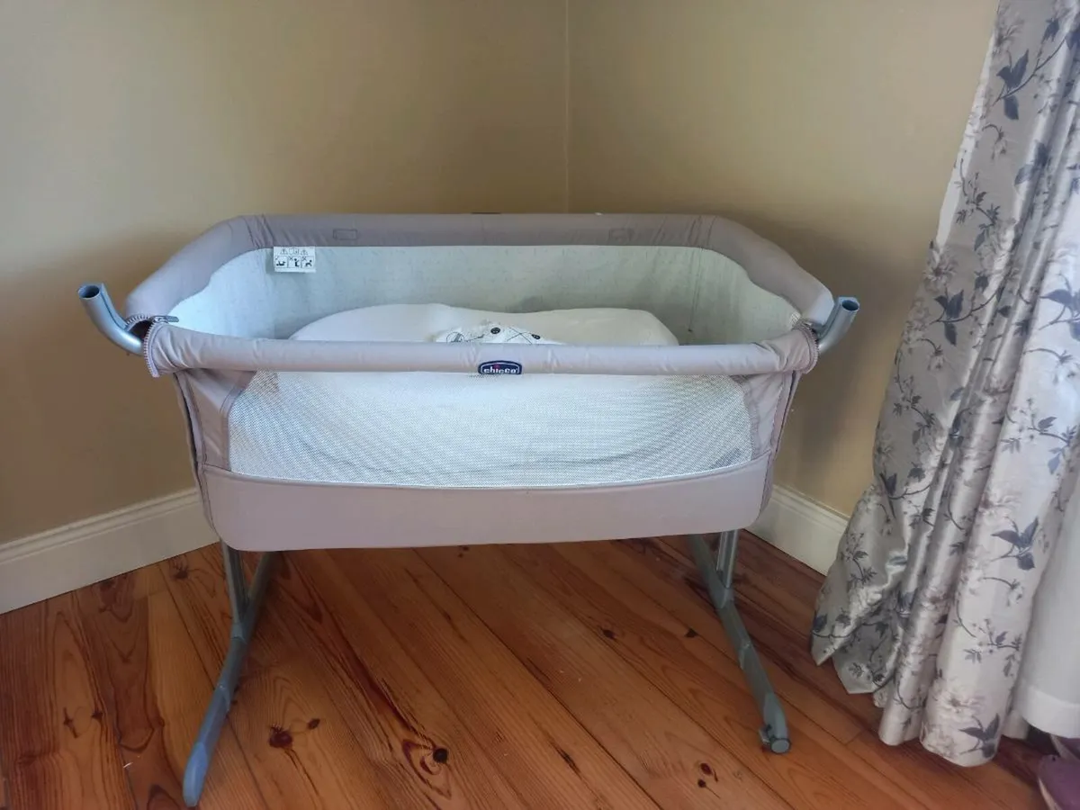 Chicco next to me cot - Image 1