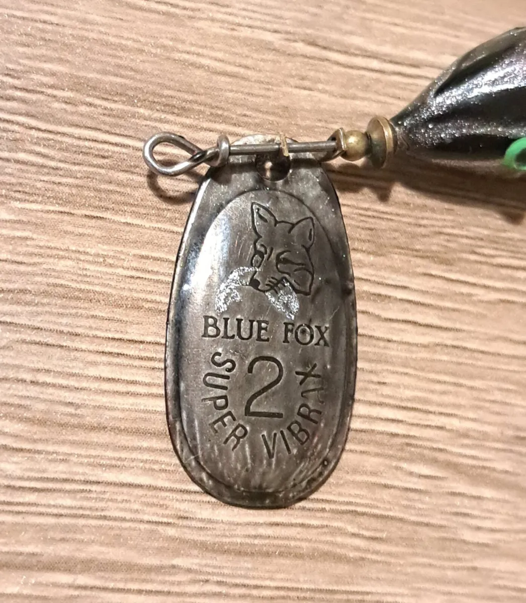 Hand painted fishing lure - Image 3