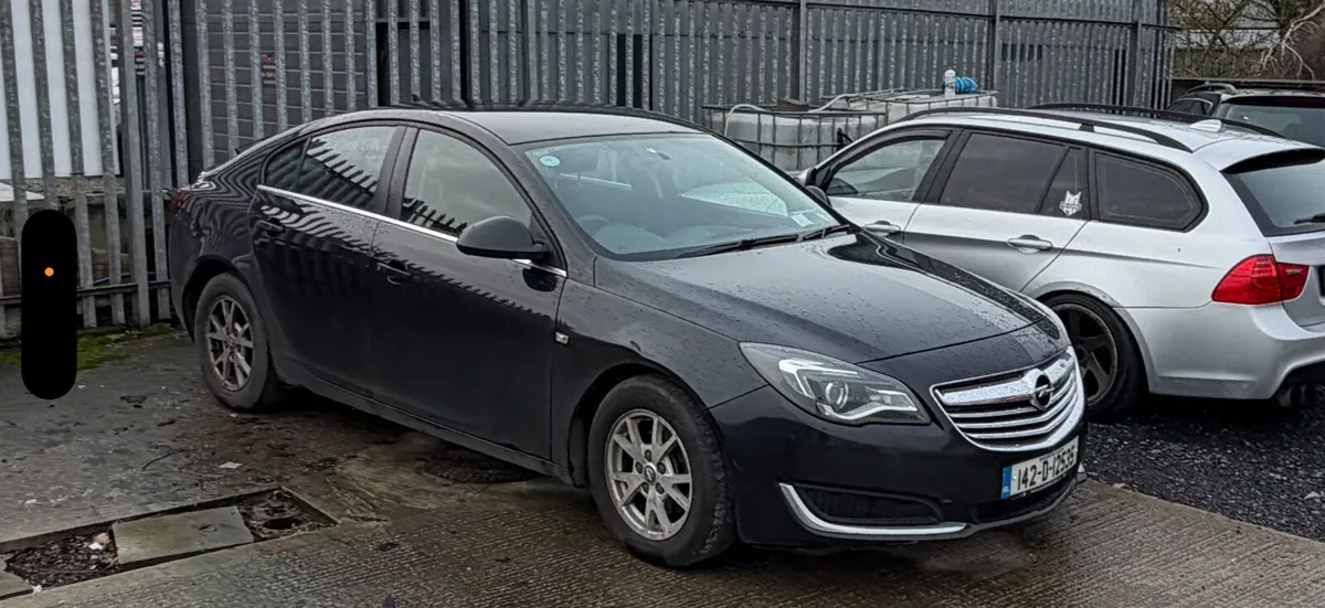 14 Opel insignia 2.0d - Image 1