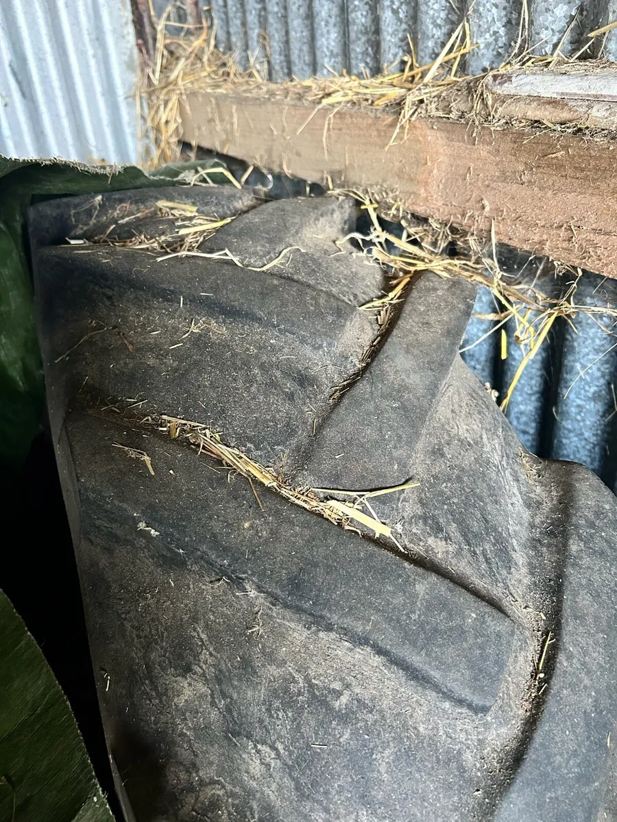 Tractor tyres - Image 3