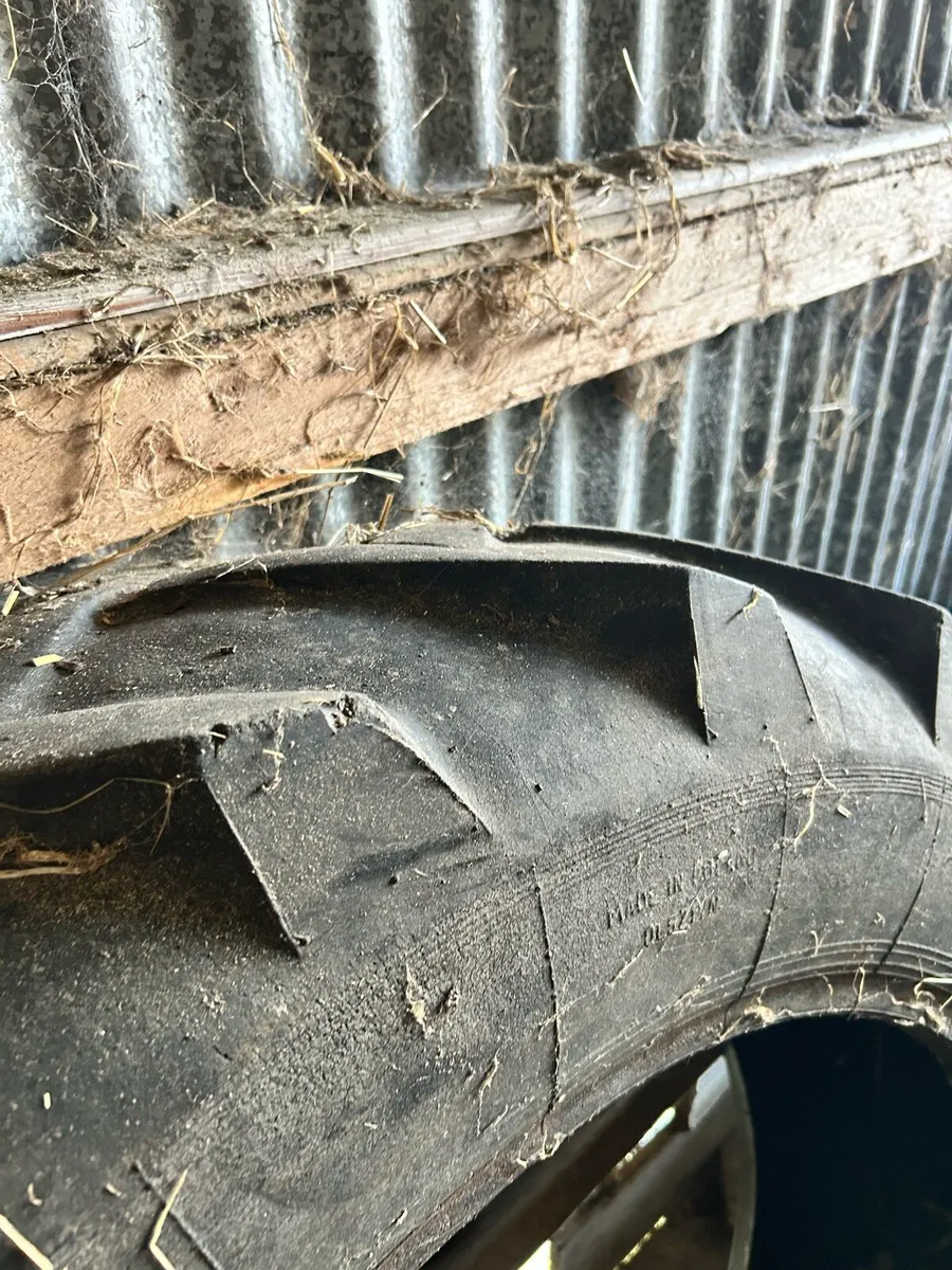 Tractor tyres - Image 4