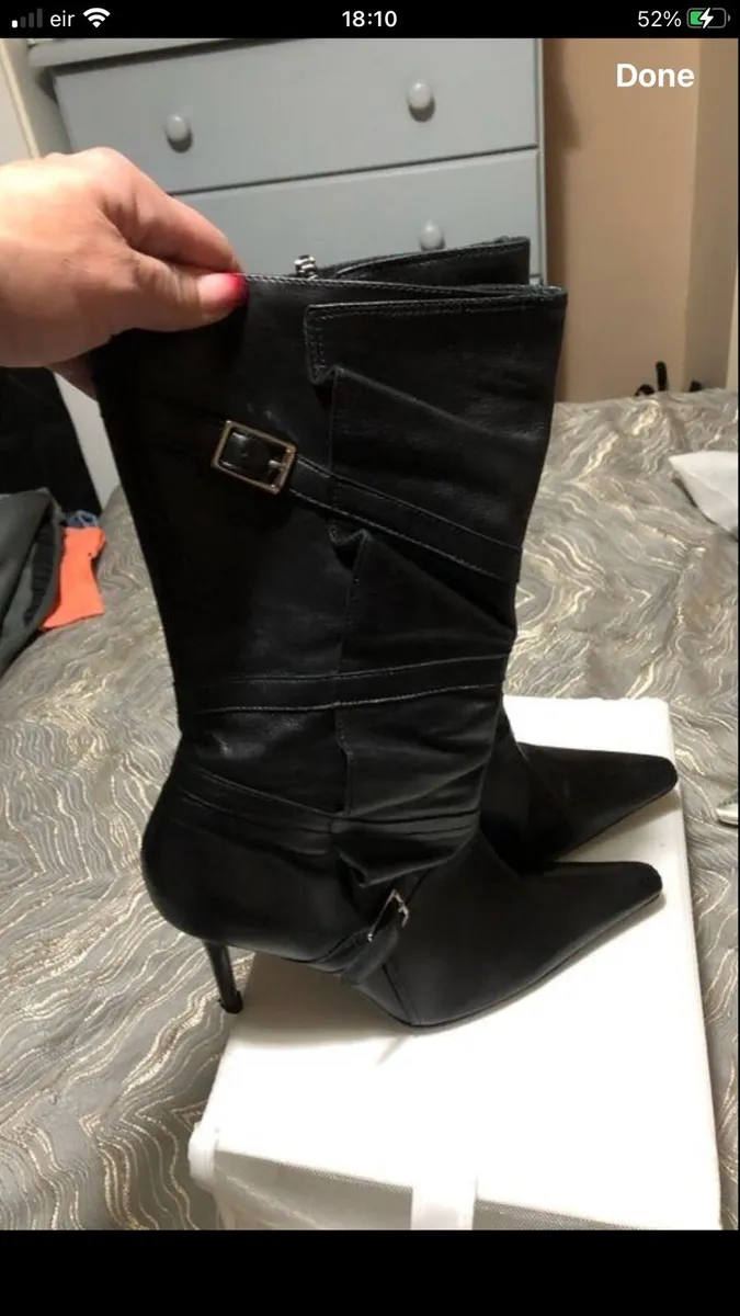 Ladies boots size 5 €10 - Image 1