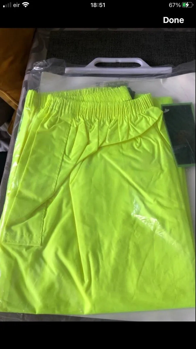Mens BNWT rain bottoms size XL €10 - Image 2