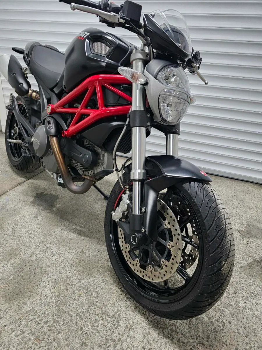 Ducati Monster 796 - Image 4