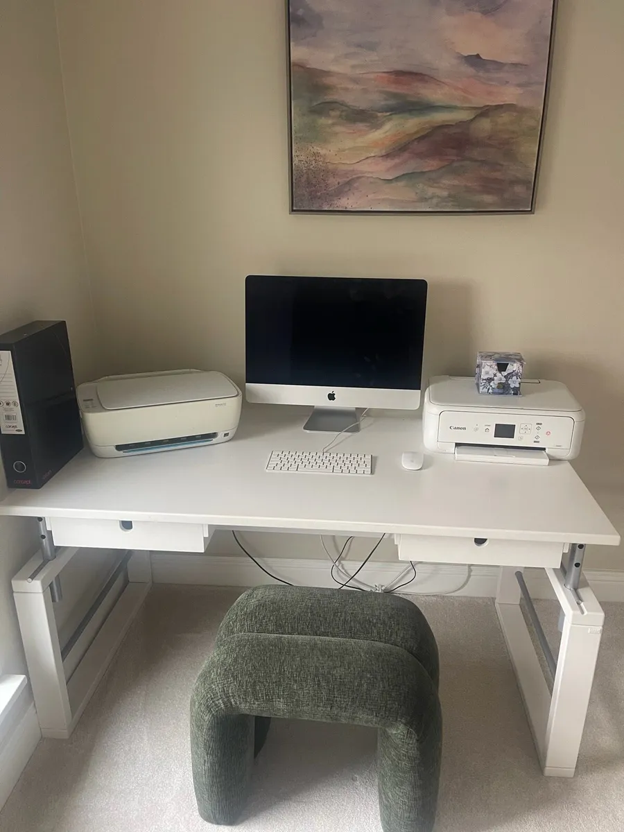 Desk, adjustable desk - Image 1