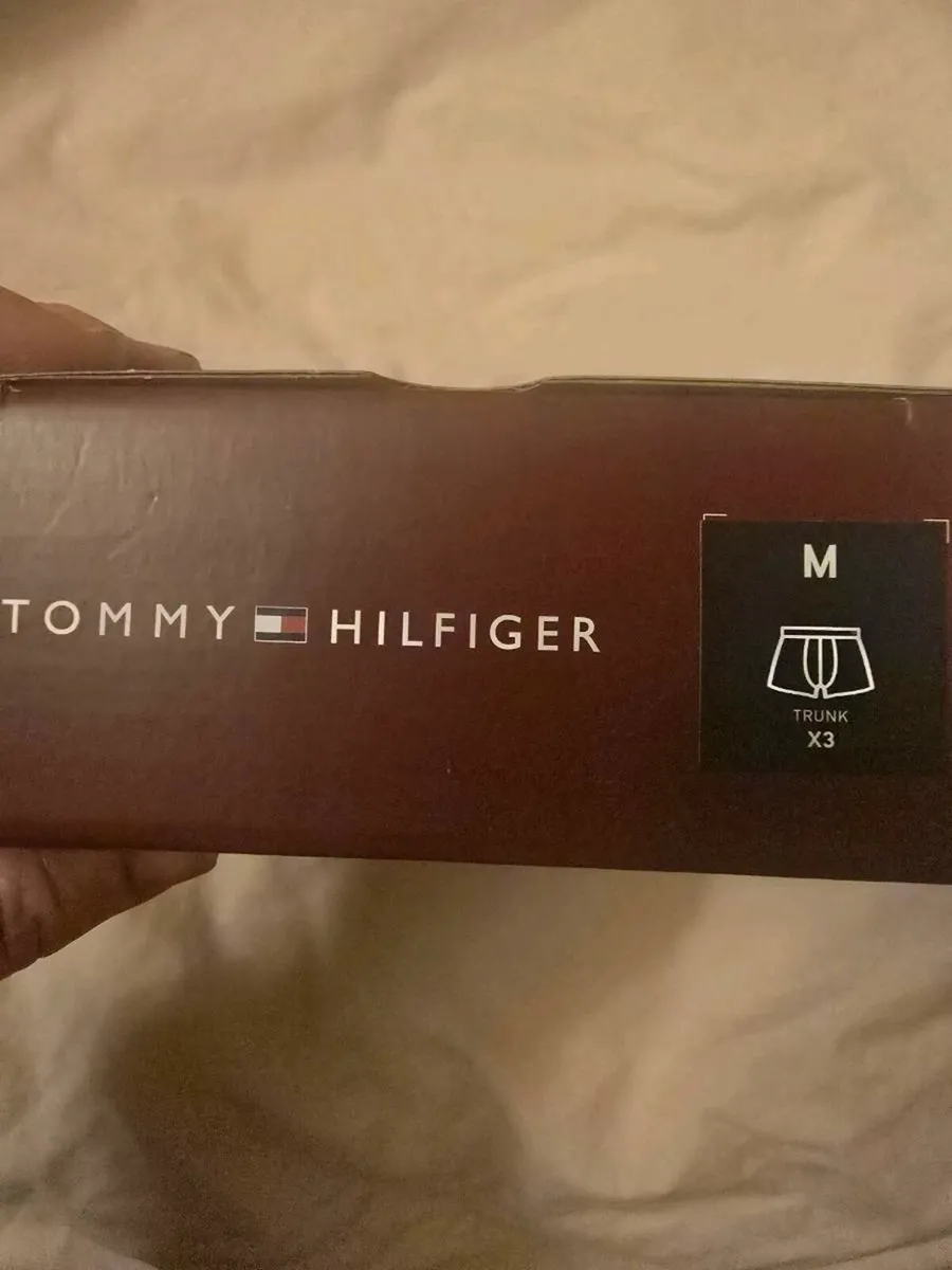 Tommy Hilfiger mens trunks size Medium new - Image 2