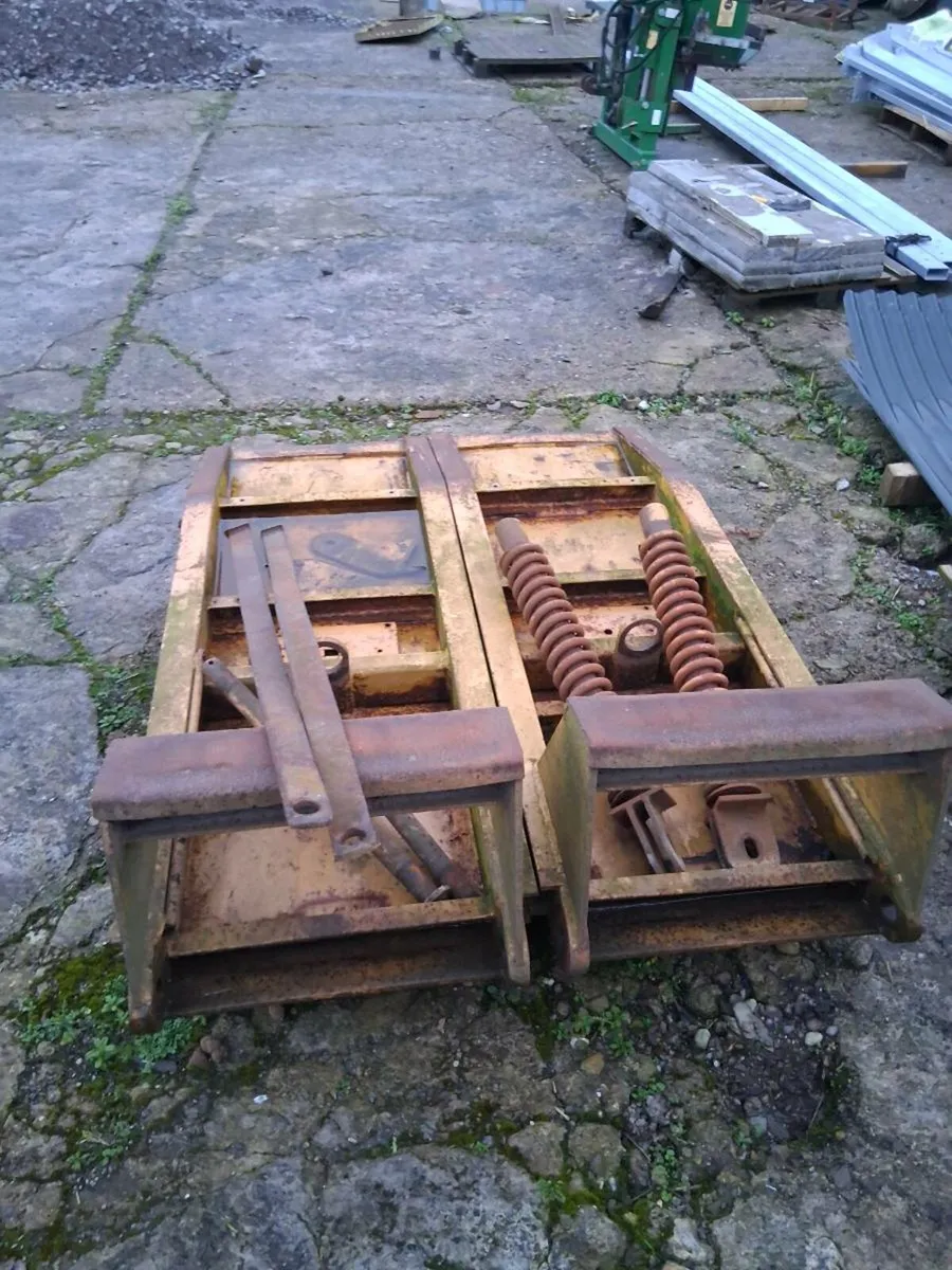 Low loader ramps - Image 2