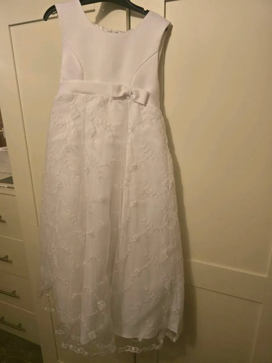 Beautiful communion dress and assessories - Image 1