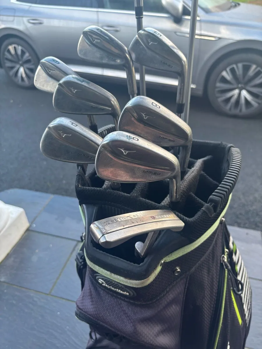 Golf clubs - Image 1