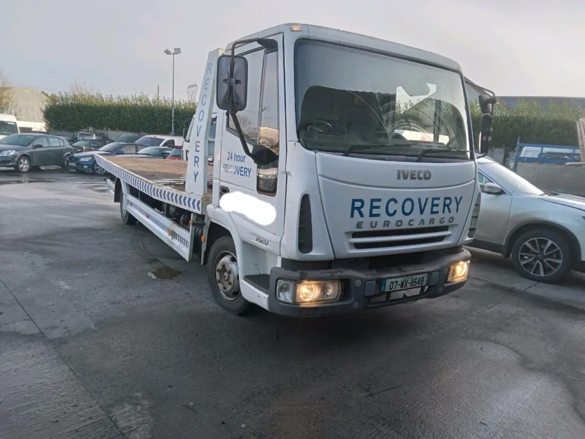 Iveco 07 tilt and slide - Image 1
