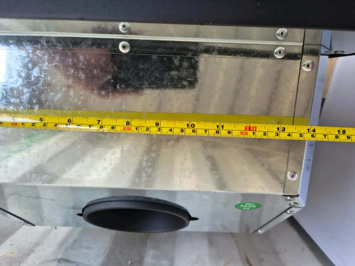 Henley  inset  stove - Image 4